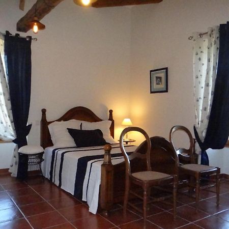 Sérignac L'Oratori : Chambre La Gabarre מראה חיצוני תמונה